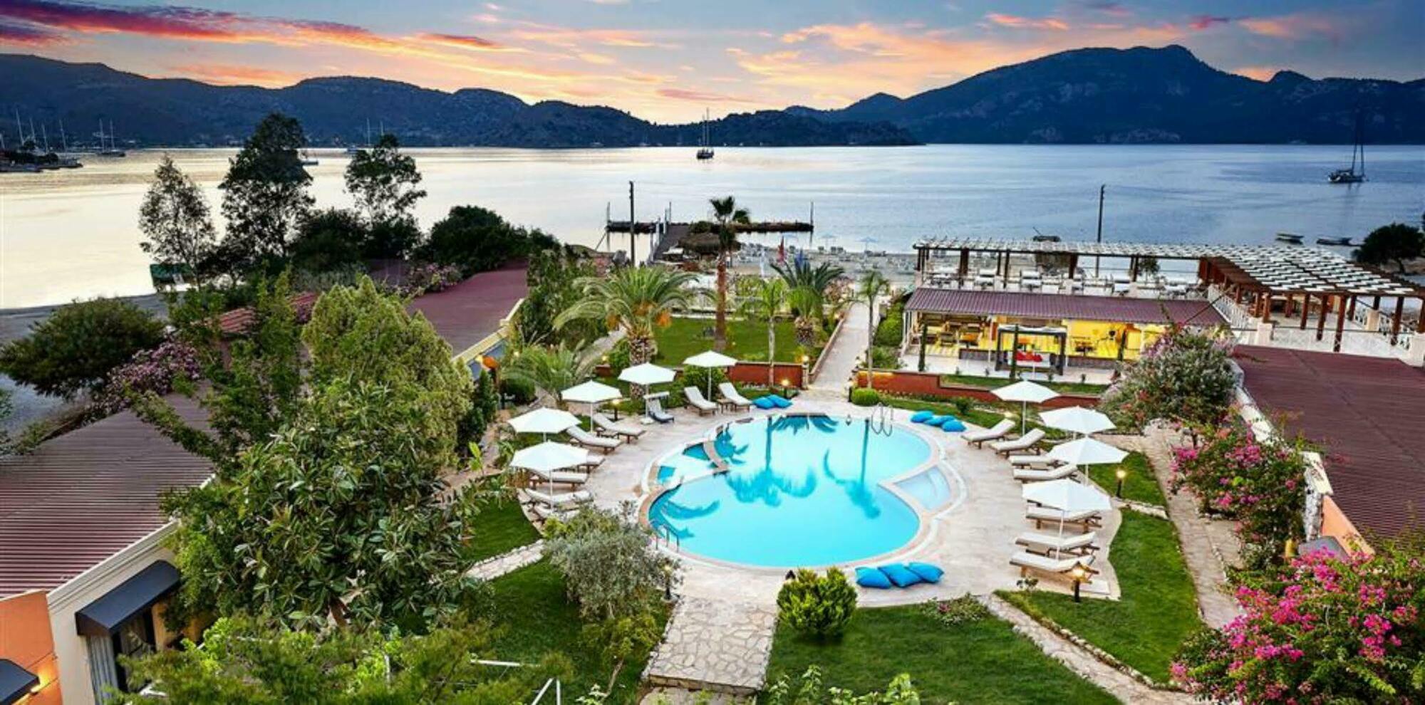 Fi Light Solto Boutique Beach Hotel 塞利米耶 外观 照片