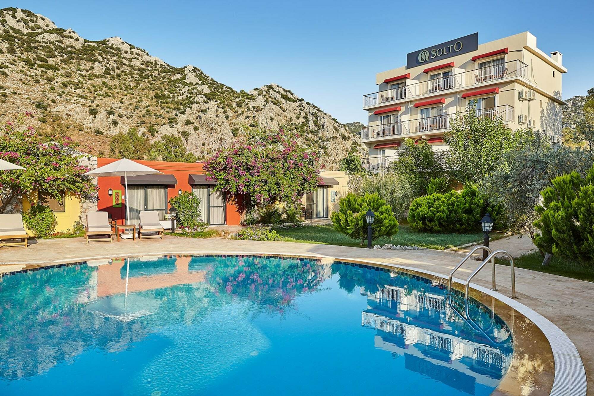 Fi Light Solto Boutique Beach Hotel 塞利米耶 外观 照片